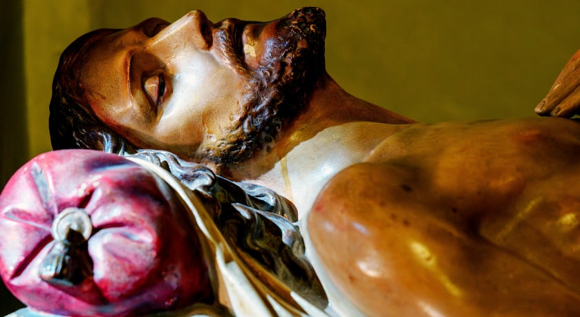 Jzus holttestt srba teszik